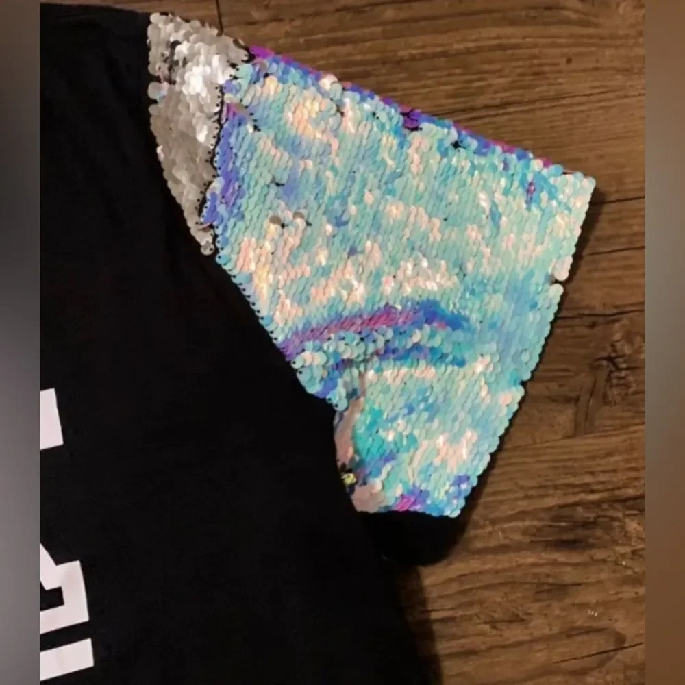 PINK VS MERMAID BLING TSHIRT / YOGA LEGGINGS OUTFIT M